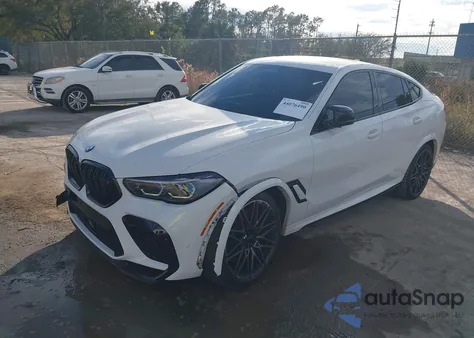 2022 BMW X6 M z USA, uszkodzony, nr VIN 5YMCY0C05N9J59690